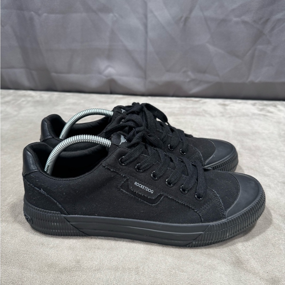Rocket Dog Black Low-Top Canvas Sneakers - Picture 5 of 11